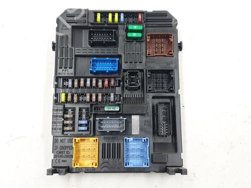 Fuse box CITROËN C3 III (SX) 1.2 VTi 82 | BP38597693E1 - Image 3