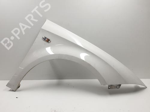 Used Right front fenders SEAT LEON (1P1) 1.6 TDI (105 hp) 32379398