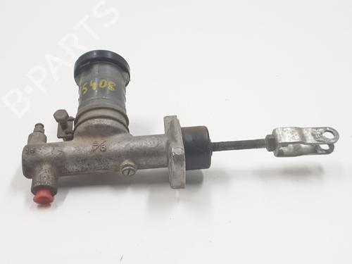 Used Clutch slave cylinder NISSAN TERRANO II (R20) 2.7 TD 4WD (101 hp) 28806289