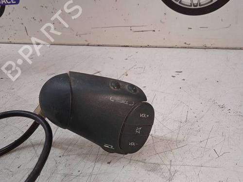 Steering wheel controls RENAULT MEGANE I Classic (LA0/1_)  | BP9483179E15 