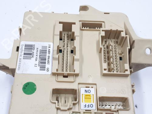 Fuse box HYUNDAI i30 Estate (GD) 1.6 CRDi | BP34538810E1  - Image 6