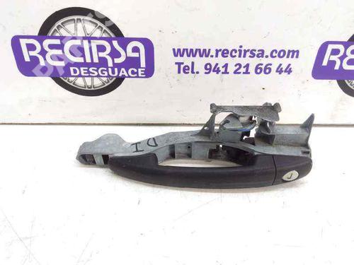 Used Front left exterior door handle Front left exterior door handle PEUGEOT 208 I (CA_, CC_) 1.4 HDi (68 hp) 9466162 9466162