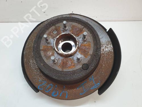 Used Left rear steering knuckle CHEVROLET CAPTIVA (C100, C140) 2.0 D 4WD (150 hp) 15247940