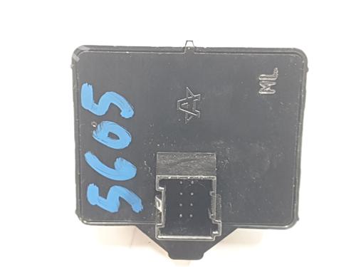 Left front window switch IVECO DAILY VI Platform/Chassis | BP36996827I27 - Image 2