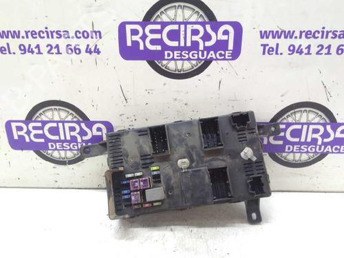 Used Fuse box KIA CARNIVAL / GRAND CARNIVAL III (VQ) 2.9 CRDi (185 hp) 9476086