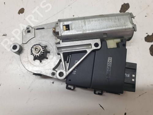 Sunroof engine BMW X5 (E53) 4.4 i | BP19267635M60 