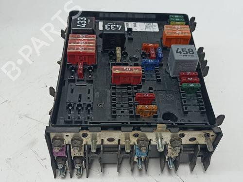 Used Fuse box VW GOLF V (1K1) [2003-2010]  14932993