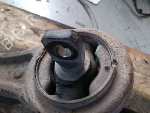 Right rear steering knuckle MITSUBISHI OUTLANDER II (CW_W) 2.0 DI-D (CW8W) | BP9465724M28 
