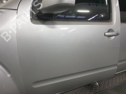 Left front door NISSAN PATHFINDER III (R51) 2.5 dCi | BP15520102C2 