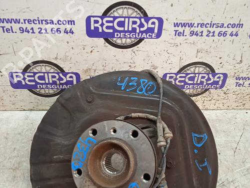 Used Left front steering knuckle BMW X3 (E83) xDrive 20 d (177 hp) 9485152