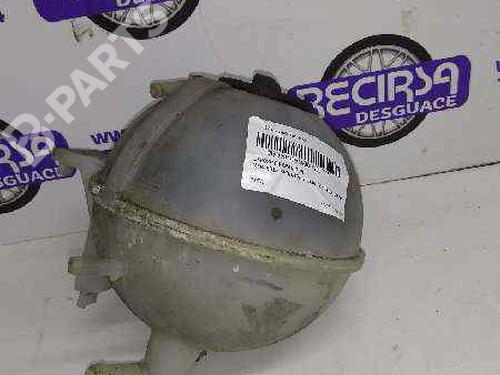 Used Expansion tank Expansion tank MERCEDES-BENZ SPRINTER 4,6-t Platform/Chassis (B906) 415 CDI (906.153, 906.155, 906.253, 906.255) (150 hp) 9461739 9461739