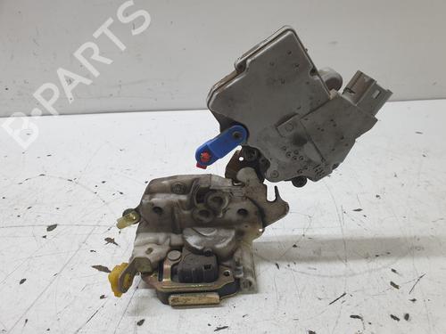 Used Front right lock NISSAN TERRANO II (R20) [1992-2007]  23892769