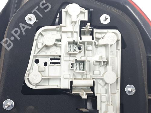 Feu arrière gauche VOLVO S40 II (544) 2.0 D | BP29973350C34