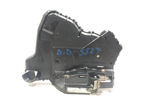 front-right-lock-toyota-auris-_e15_-2006-2007-2008-2009-2010-2011-2012-2013-32694923 main image