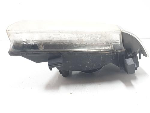 Left headlight NISSAN X-TRAIL I (T30) 2.2 dCi 4x4 | BP28333717C28 
