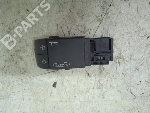 Used Switch RENAULT TRAFIC II Van (FL) [2001-2025]  10632322