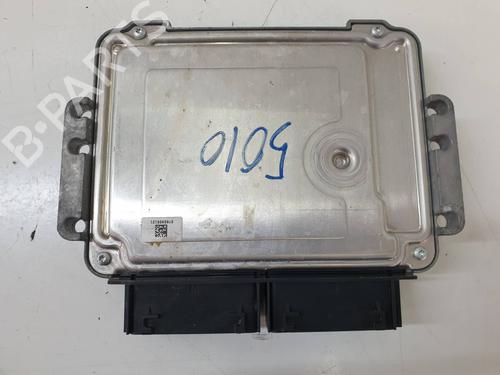 Engine control unit (ECU) FORD FOCUS III Turnier  | BP16977083M57