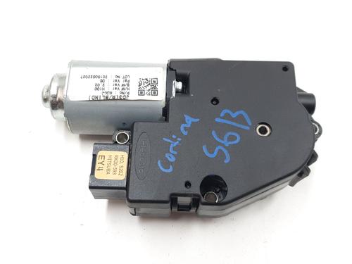 sunroof-engine-kia-pro-ceed-jd-2013-2014-2015-2016-2017-2018-36693161 main image