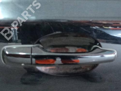 Used Front right exterior door handle Front right exterior door handle VOLVO S40 II (544) 2.0 D (136 hp) 9476152 9476152