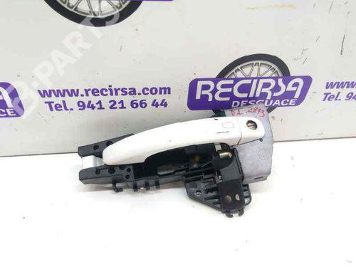 Used Front left exterior door handle Front left exterior door handle AUDI A4 B8 (8K2) 2.0 TDI (143 hp) 9463727 9463727