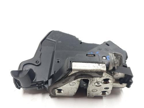 front-right-lock-toyota-verso-_r2_-2009-2010-2011-2012-2013-2014-2015-2016-2017-2018-32435516 main image