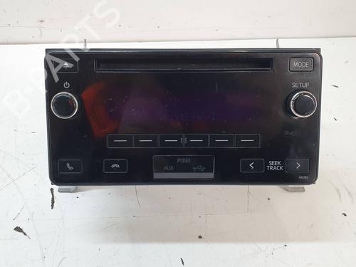 Used Radio TOYOTA LAND CRUISER PRADO (_J15_) [2009-2025]  17839786