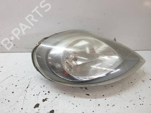 Used Right headlight NISSAN PRIMASTAR Bus (X83) [2001-2025]  29123555