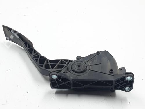 Pedal NISSAN NAVARA NP300 (D40) 2.5 dCi 4WD (D40TT, D40T, D40M, D40BB) | BP31832346I4
