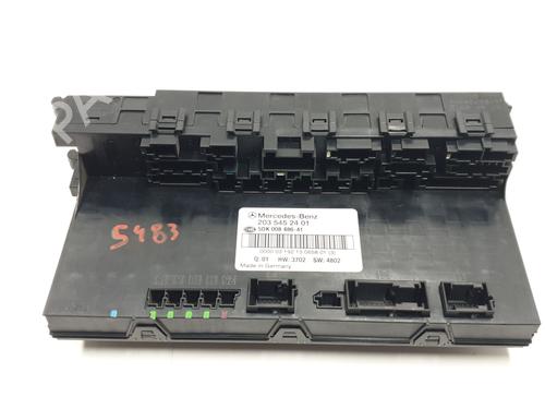 Used Fuse box MERCEDES-BENZ C-CLASS Coupe (CL203) C 180 Kompressor (203.746) (143 hp) 30935962