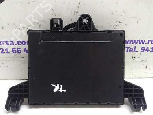 Fuse box OPEL ASTRA J (P10) | BP9482840E1