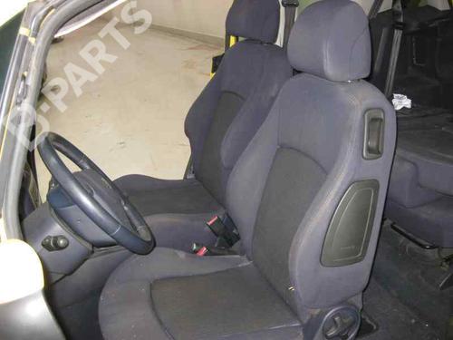 Right front window switch PEUGEOT 1007 (KM_) 1.4 HDi | BP9474968C105  - Image 11