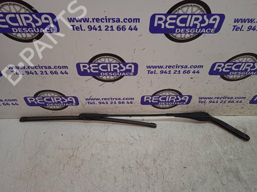 Front windshield wiper arm BMW 1 (E87) 118 d | BP9483108C143 