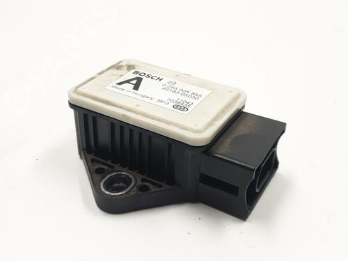 electronic-module-toyota-verso-_r2_-2009-2010-2011-2012-2013-2014-2015-2016-2017-2018-32385278 main image