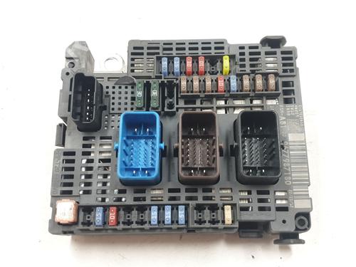 Used Fuse box Fuse box 38732912 38732912