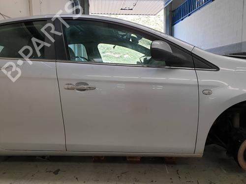 Used Right front door FIAT BRAVO II (198_) [2006-2016]  17675851