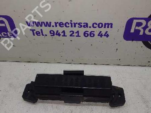 Used Fuse box SEAT MARBELLA (28A) [1986-1999]  9473448