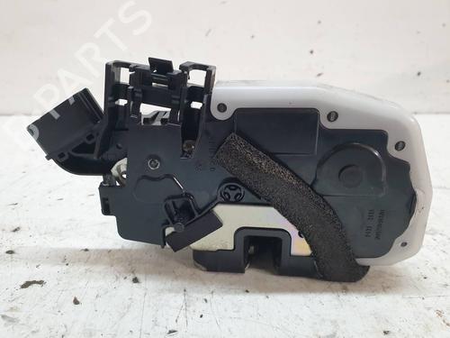 Used Rear right lock NISSAN JUKE (F15) [2010-2019]  23648841