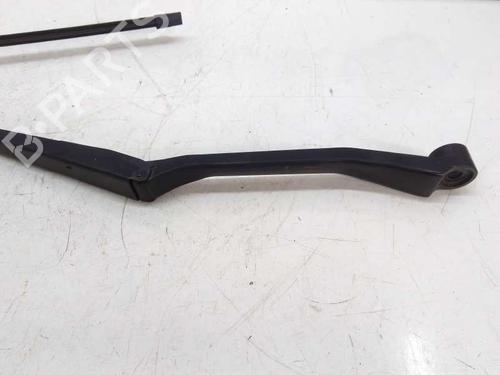 Front windshield wiper arm TOYOTA RAV 4 II (_A2_) 2.0 D 4WD (CLA20_, CLA21_, CLA20R, CLA21R) | BP9465296C143 