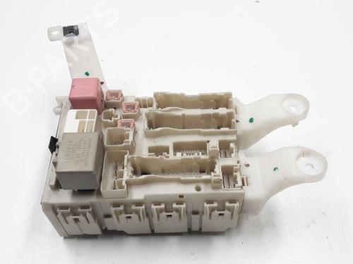 Used Fuse box Fuse box TOYOTA AURIS (_E15_) 2.0 D-4D (ADE150_, ADE150R) (126 hp) 32680983 32680983