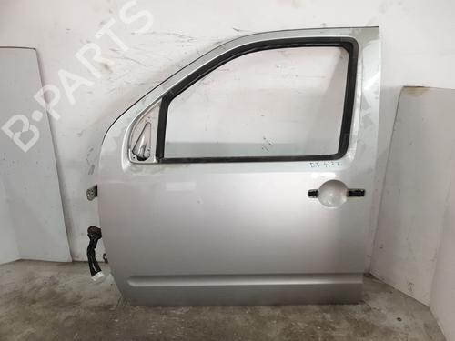 Used Left front door Left front door 38590094 38590094