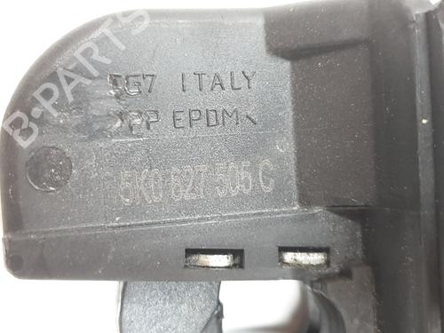 Tailgate lock VW GOLF VI (5K1)  | BP25888135C101 