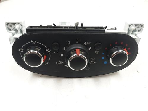 climate-control-dacia-sandero-ii-2012-34246378 main image