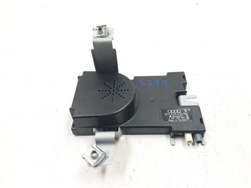 electronic-module-audi-a3-8p1-2003-2004-2005-2006-2007-2008-2009-2010-2011-2012-2013-40252736 main image