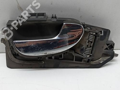 Used Front right interior door handle Front right interior door handle PEUGEOT 307 Break (3E) 2.0 HDI 110 (107 hp) 9460726 9460726