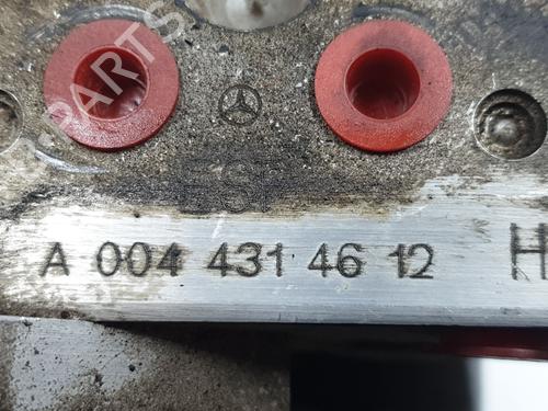 ABS pump MERCEDES-BENZ S-CLASS (W220, V220) S 320 CDI (220.025, 220.125) | BP30961078M43