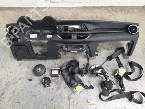 Used Airbag Kit ALFA ROMEO STELVIO (949_) 2.2 D (949.AXD1A) (150 hp) 17140893