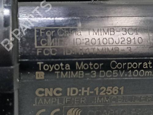 Switch TOYOTA AURIS (_E18_) 1.8 Hybrid (ZWE186_, ZWE186R) | BP24615306I30