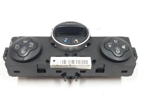 climate-control-renault-clio-iii-br01-cr01-2005-2006-2007-2008-2009-2010-2011-2012-2013-2014-36526538 main image