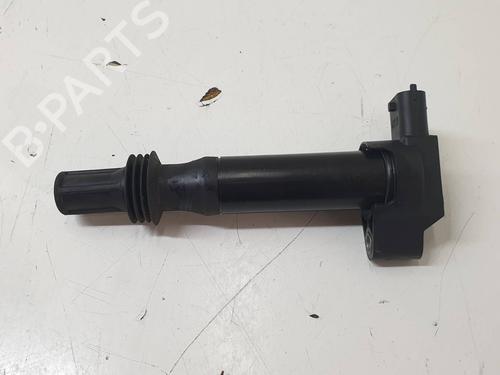 Used Ignition coil PEUGEOT 5008 (0U_, 0E_) 1.2 (131 hp) 17328298