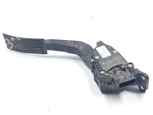 pedal-nissan-navara-np300-d40-2004-31832346 main image